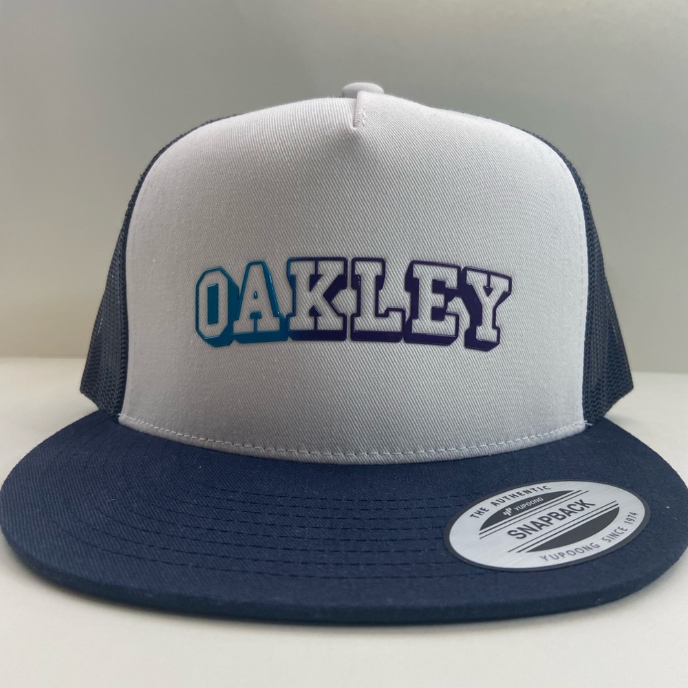 Oakley snapback